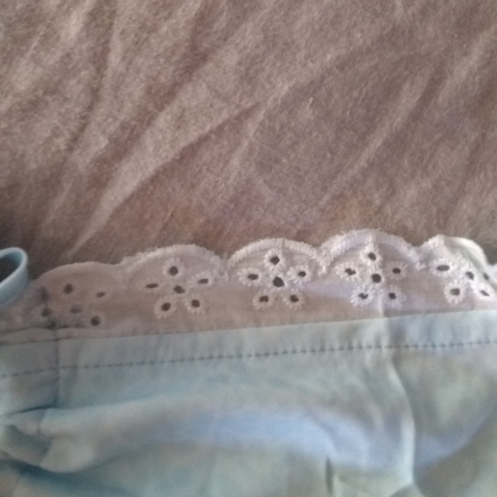 Summer blouse - Picture 3 of 5